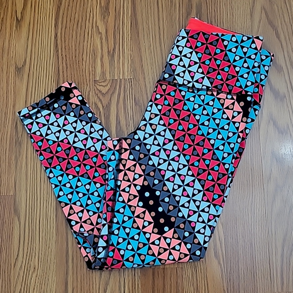 NWOT Knockout by Victoria's Secret Capri Leggings/ XS